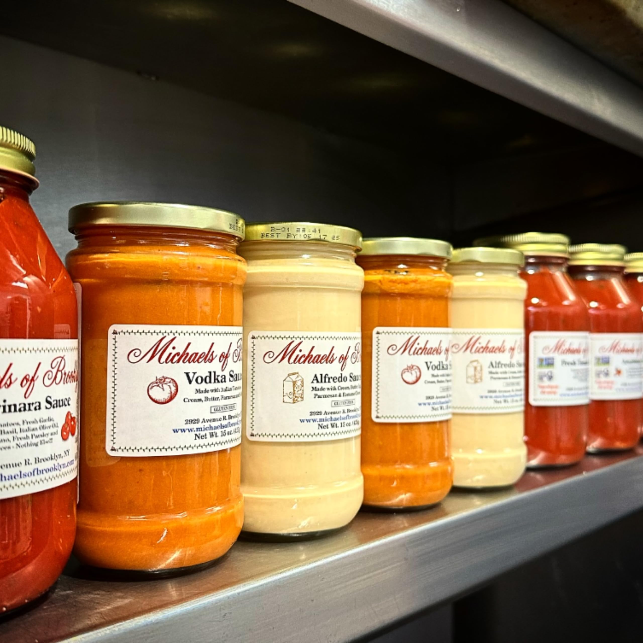 Amazon.com : Michaels of Brooklyn Pasta Sauce, Arrabbiata, 32 oz